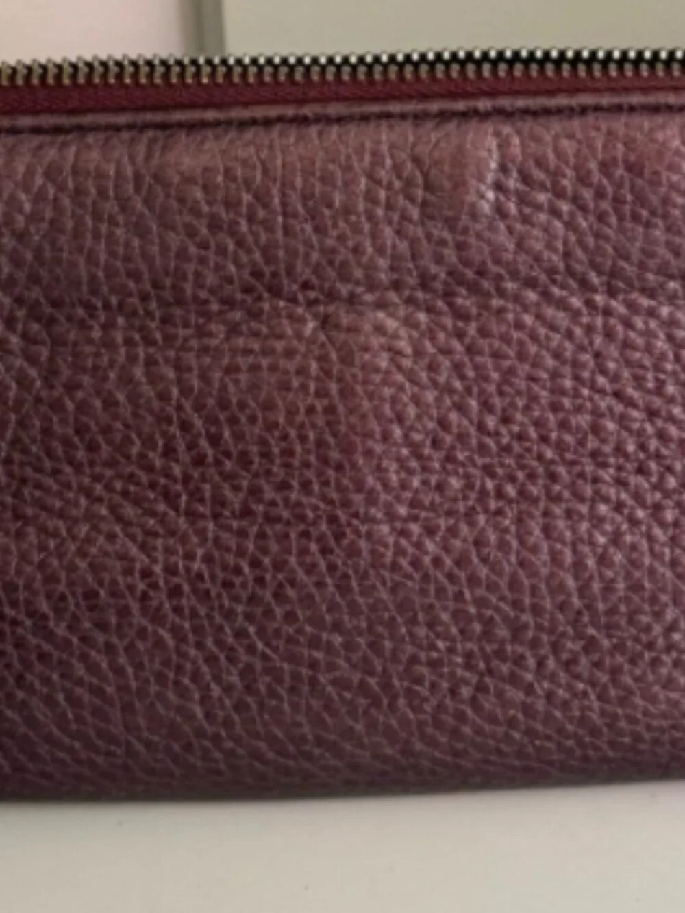 Gucci Soho Wristlet Clutch Burgundy Zipper Strap Pouch - Picture 5 of 7